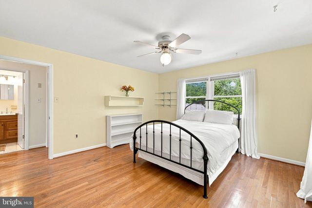 16318 HIDDEN MEADOW LN, Hamilton, VA 20158
