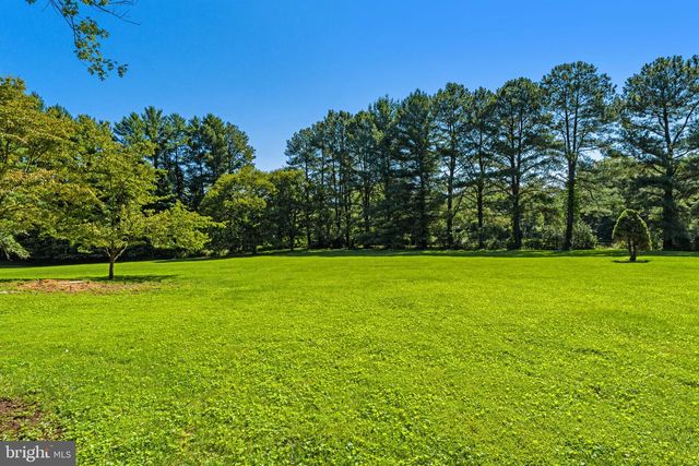 16318 HIDDEN MEADOW LN, Hamilton, VA 20158