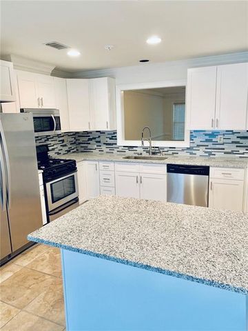 305 Brantley Road, Atlanta, GA 30350