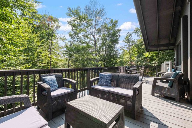 25 Hilltop Drive, Newbury, NH 03255