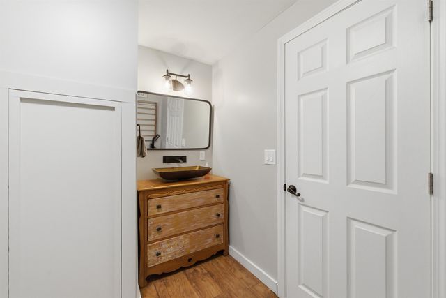 25 Hilltop Drive, Newbury, NH 03255