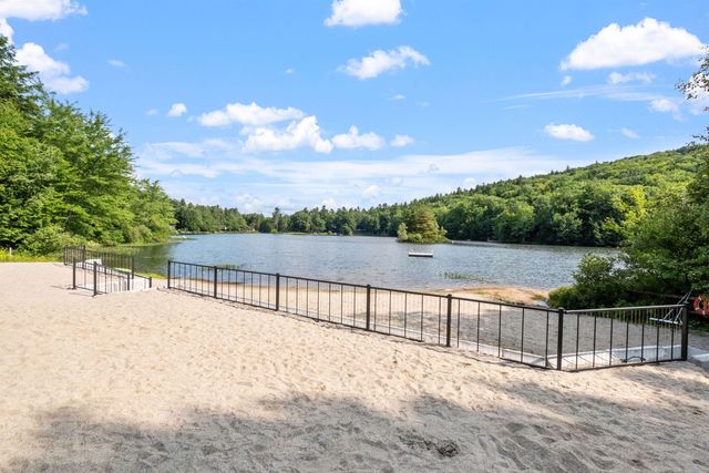 25 Hilltop Drive, Newbury, NH 03255