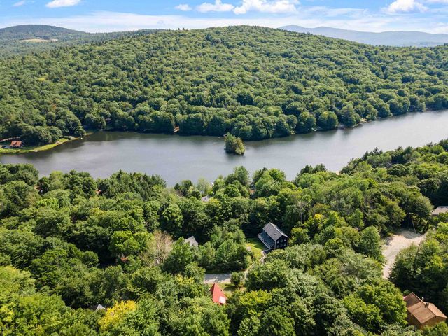 25 Hilltop Drive, Newbury, NH 03255