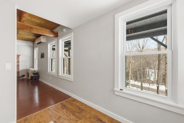 25 Hilltop Drive, Newbury, NH 03255