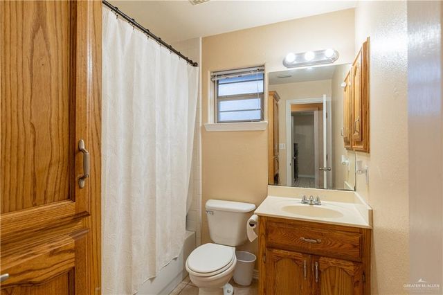 2216 N Dahlia Street, Pharr, TX 78577