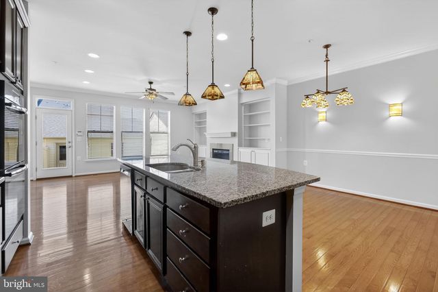 3046 PALATINE DR, Frederick, MD 21701