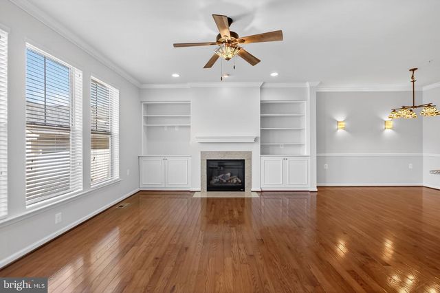 3046 PALATINE DR, Frederick, MD 21701