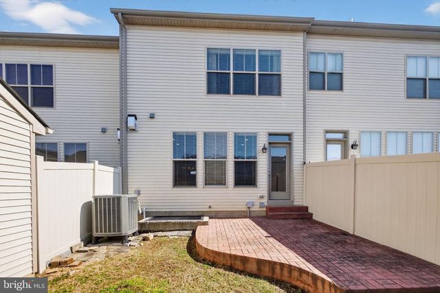 3046 PALATINE DR, Frederick, MD 21701