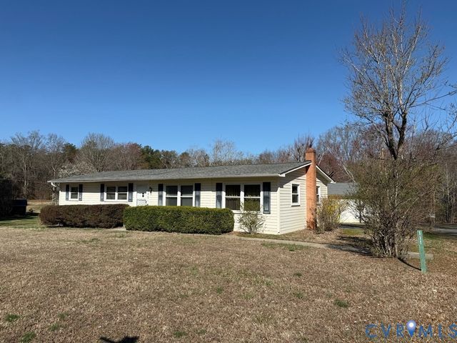 111 Page St, Farmville, VA 23947