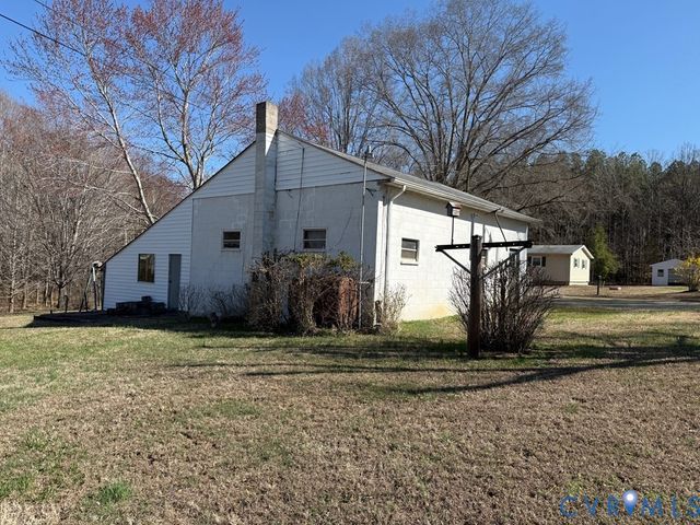 111 Page St, Farmville, VA 23947