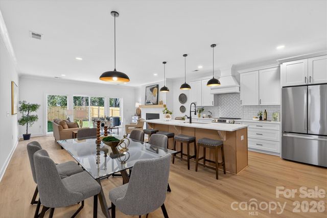 1802 Vinton Street, Charlotte, NC 28216