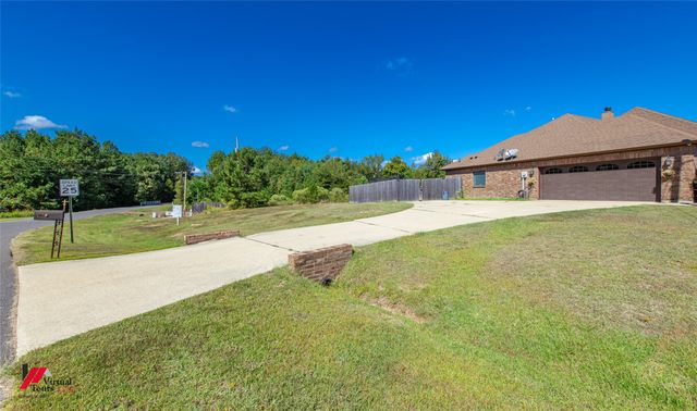 10160 Kelli Leanne Circle, Keithville, LA 71047