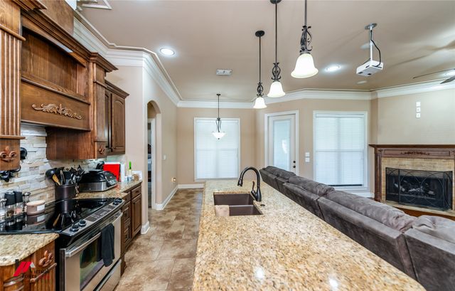 10160 Kelli Leanne Circle, Keithville, LA 71047