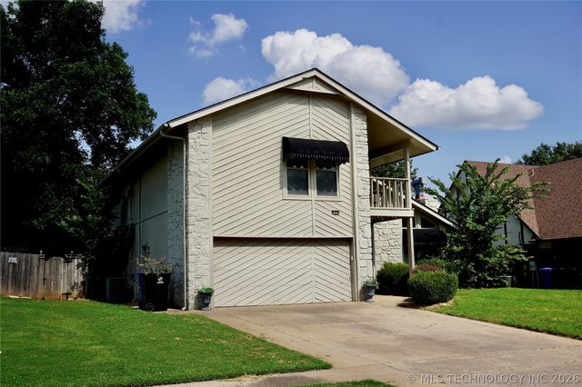 7505 S Gum Avenue, Broken Arrow, OK 74011