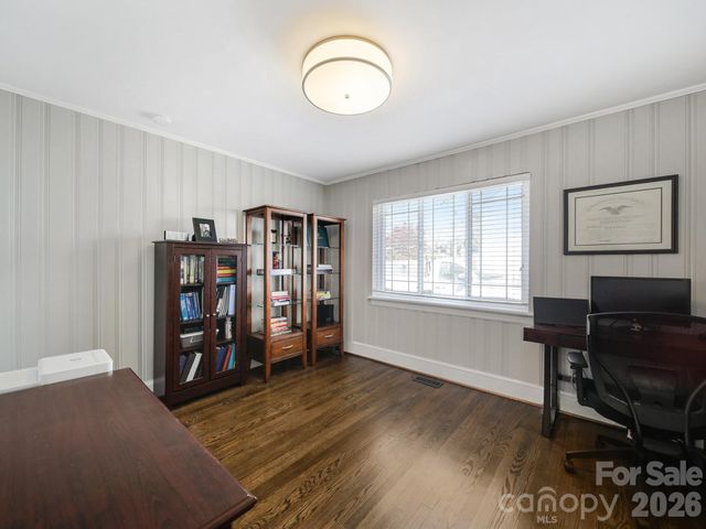 1325 Morningside Drive, Charlotte, NC 28205