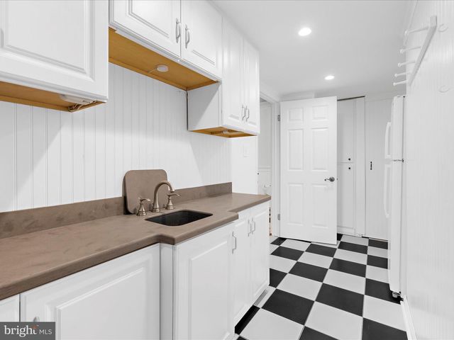 253 CAPE SAINT JOHN RD, Annapolis, MD 21401