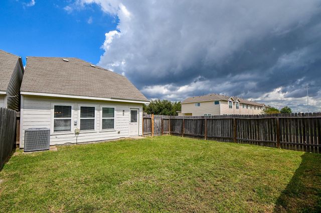 5103 Dartmoor Ridge Trail, Houston, TX 77066