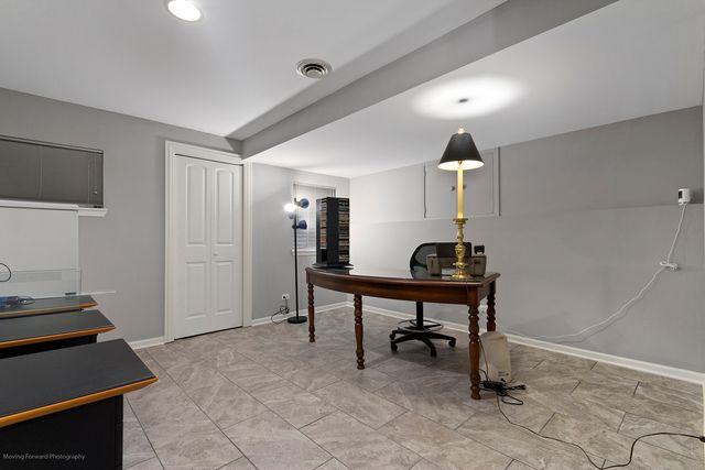 1660 Castillian Way, Mundelein, IL 60060