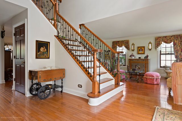1660 Castillian Way, Mundelein, IL 60060