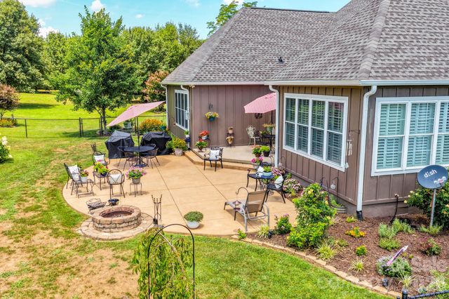 1109 Morningstar Lake Road, Forest City, NC 28043