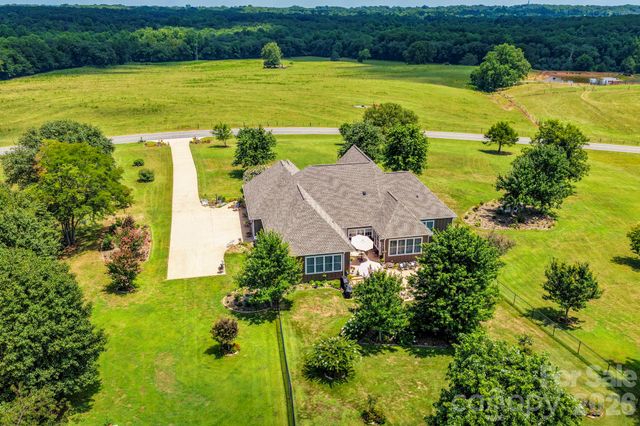 1109 Morningstar Lake Road, Forest City, NC 28043