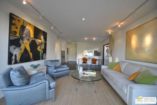 1751 E Sandalwood Drive, Palm Springs, CA 92262