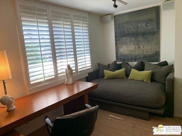 1751 E Sandalwood Drive, Palm Springs, CA 92262