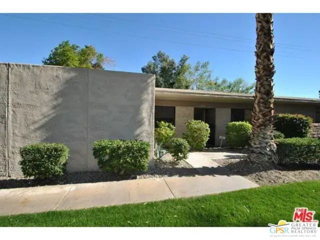 1751 E Sandalwood Drive, Palm Springs, CA 92262