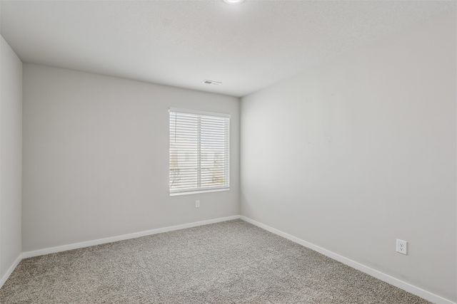 9732 Crowning Drive, West Des Moines, IA 50266