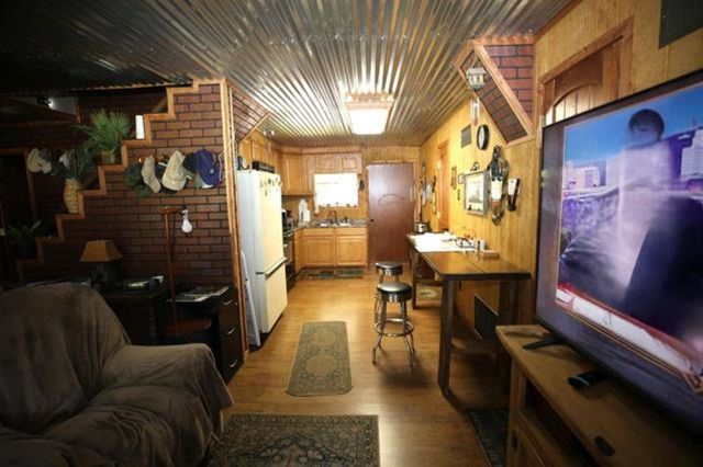 596 Autumn Trail, Jefferson, TX 75630