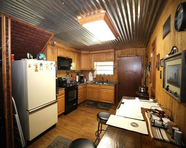 596 Autumn Trail, Jefferson, TX 75630