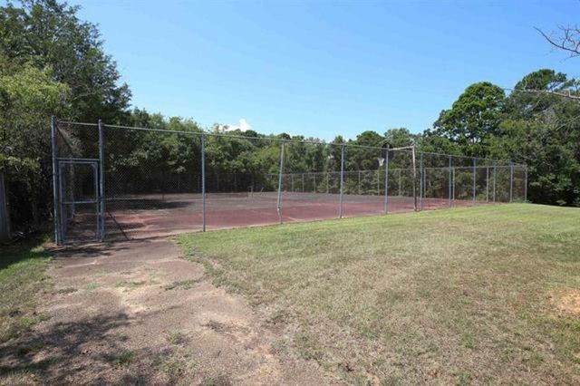 596 Autumn Trail, Jefferson, TX 75630