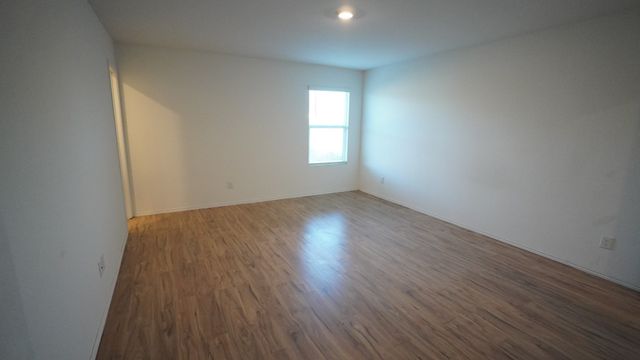 5318 N Curwood Drive, Princeton, TX 75407