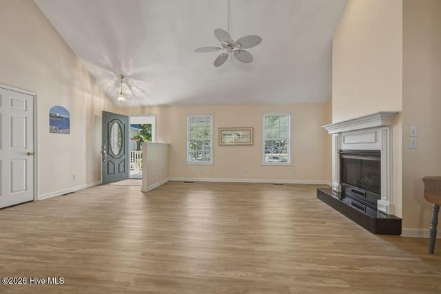 1806 Tree Shore Circle SW, Ocean Isle Beach, NC 28469