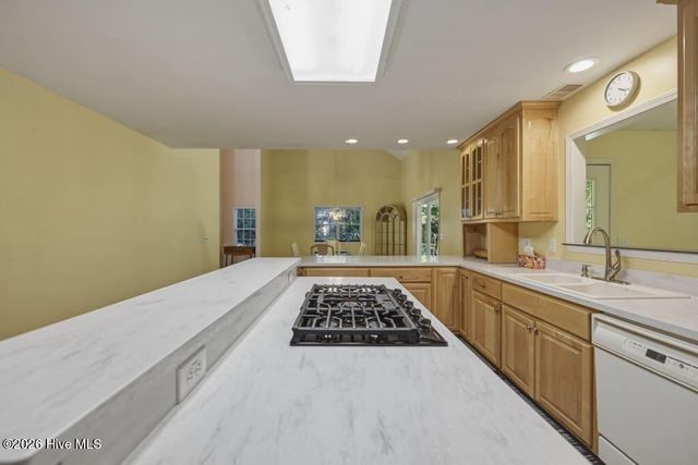 1806 Tree Shore Circle SW, Ocean Isle Beach, NC 28469
