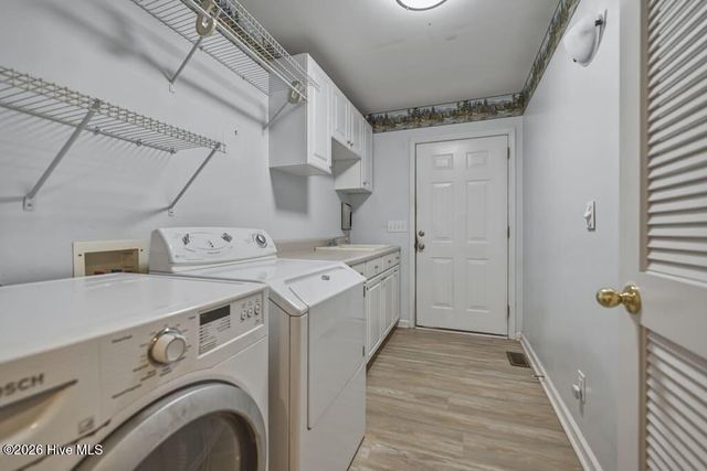 1806 Tree Shore Circle SW, Ocean Isle Beach, NC 28469