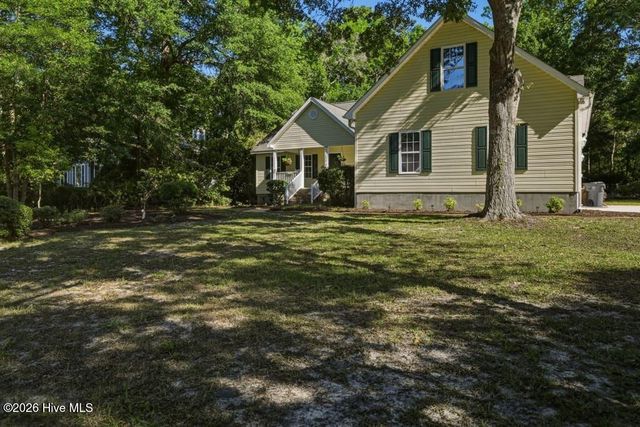 1806 Tree Shore Circle SW, Ocean Isle Beach, NC 28469