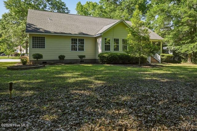 1806 Tree Shore Circle SW, Ocean Isle Beach, NC 28469