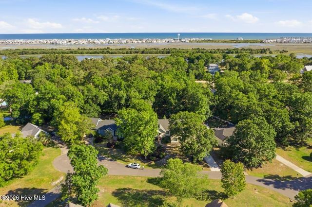 1806 Tree Shore Circle SW, Ocean Isle Beach, NC 28469