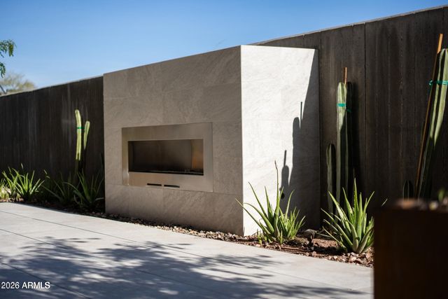 4849 N Camelback Ridge Drive Unit A108, Scottsdale, AZ 85251