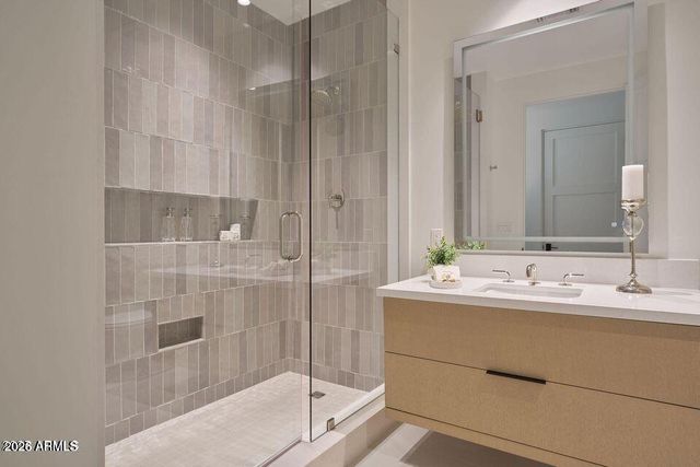 4849 N Camelback Ridge Drive Unit A108, Scottsdale, AZ 85251