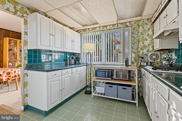 206 E FRANKLIN AVE, Edgewater Park, NJ 08010