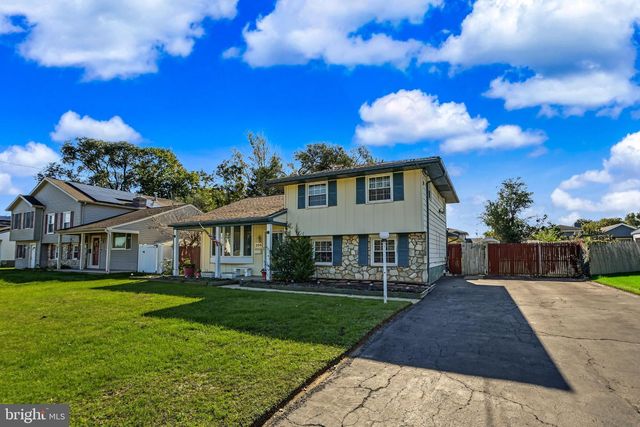 206 E FRANKLIN AVE, Edgewater Park, NJ 08010