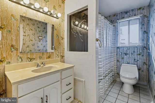 206 E FRANKLIN AVE, Edgewater Park, NJ 08010