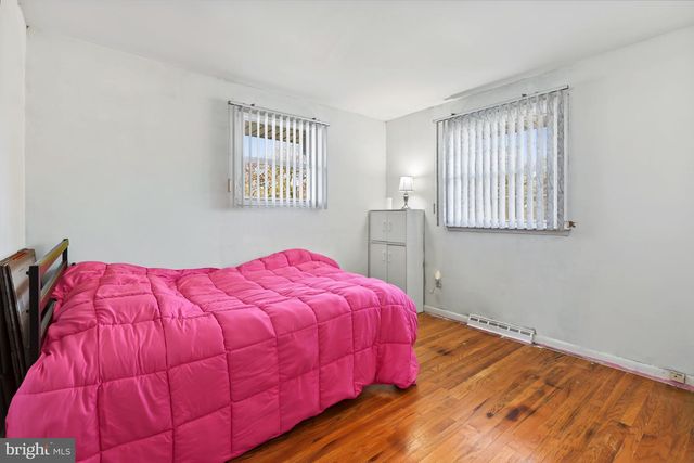 206 E FRANKLIN AVE, Edgewater Park, NJ 08010