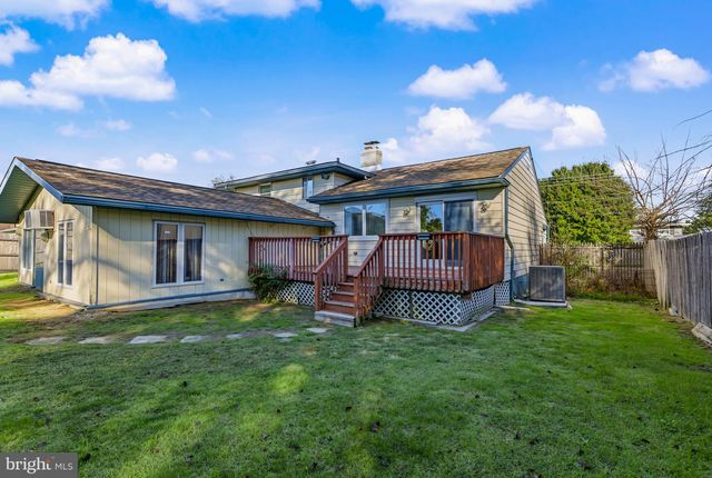 206 E FRANKLIN AVE, Edgewater Park, NJ 08010