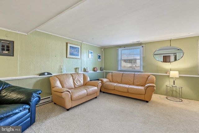 206 E FRANKLIN AVE, Edgewater Park, NJ 08010