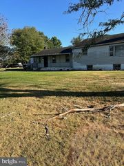 40618 BRADDOCK RD, Aldie, VA 20105