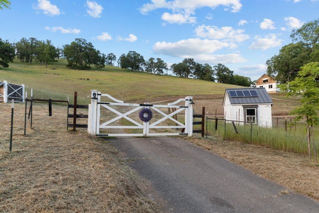 14883 Vaira Ranch Road, Drytown, CA 95699