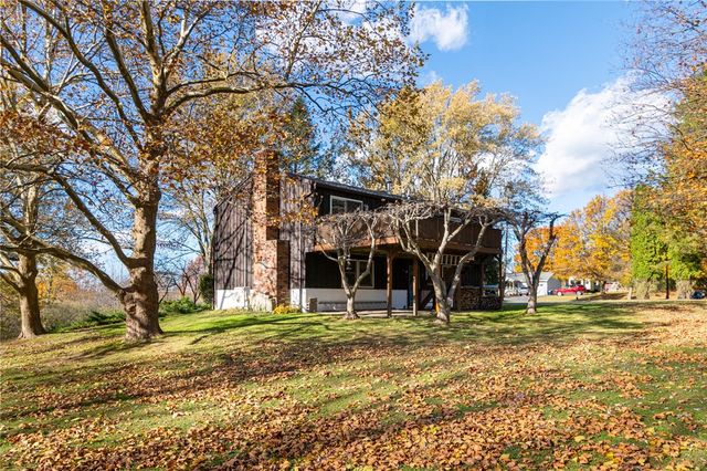 7088 Sutton Road, Arcadia, NY 14513